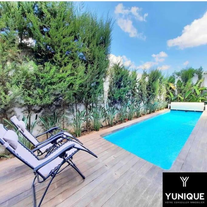 De Luxe Piscine Privee Villa